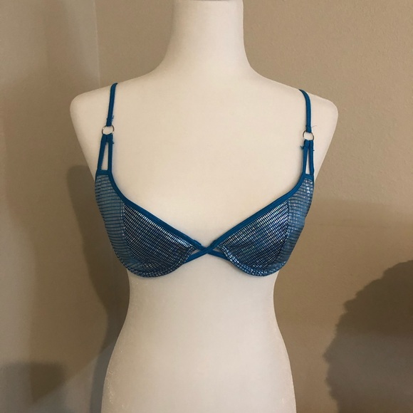 Mermaid Bra! - Picture 2 of 7
